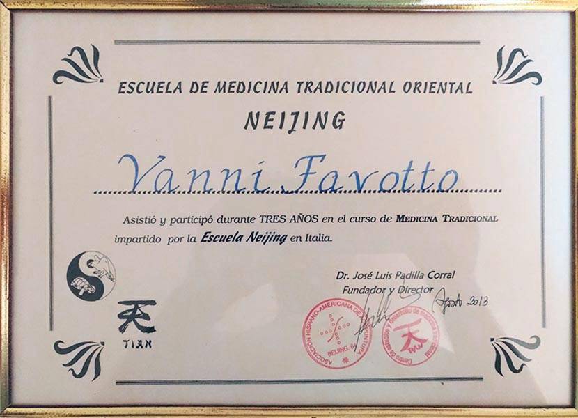 Vanni Favotto Diploma Medicina Orientale